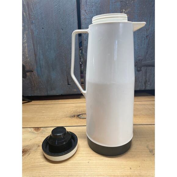 Vintage Thermos Serv White/Black. Coffee Carafe Pitcher. 12" - Picture 4 of 5